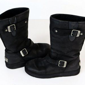 UGG Kensington Size 7.5 Black Leather Sheepskin Boots